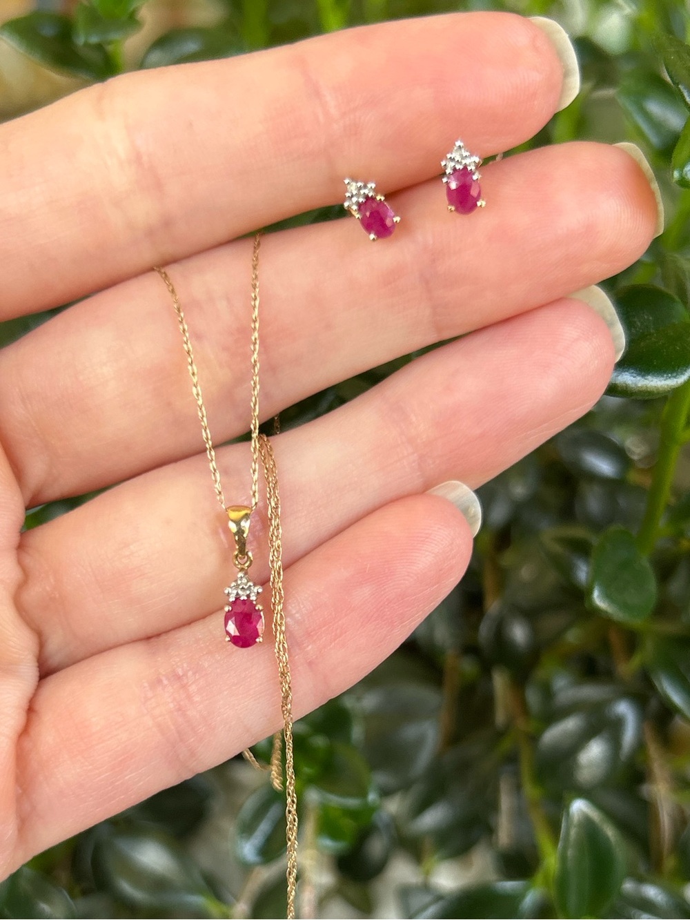 Vintage 10K SOLID GOLD Necklace and Earrings Set with Natural Rubies & Diamonds